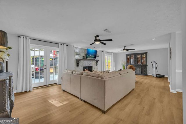 306 Providence Road, Athens, GA 30606