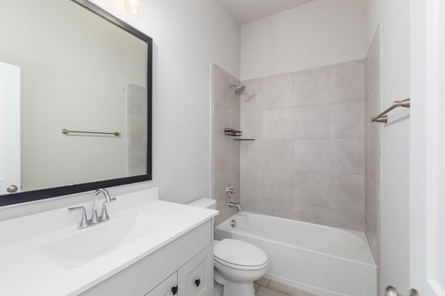 107 Yellow Perch Way, Conroe, TX 77318