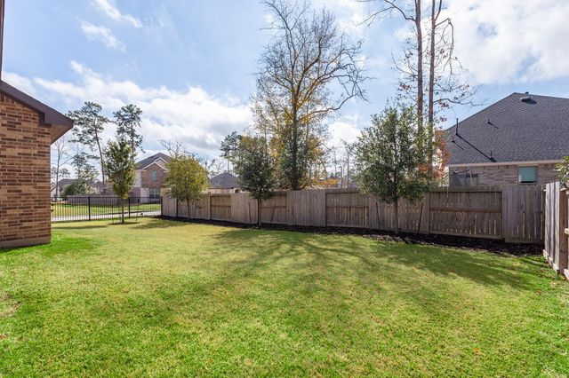 107 Yellow Perch Way, Conroe, TX 77318