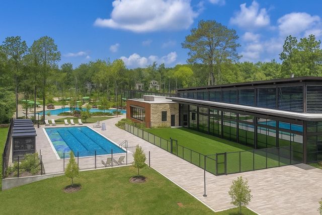 107 Yellow Perch Way, Conroe, TX 77318