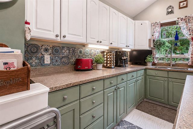 627 Francis Street, South Haven, MI 49090