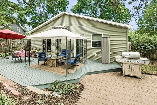 627 Francis Street, South Haven, MI 49090