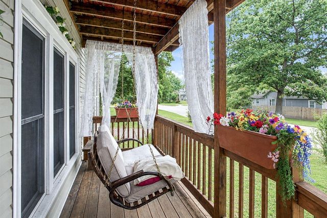 627 Francis Street, South Haven, MI 49090