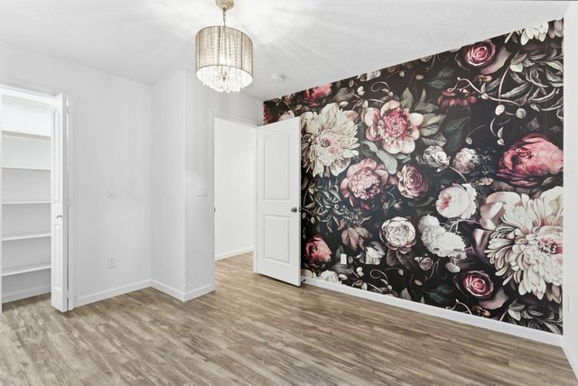 5821 N Del Rey Dr, Otis Orchards, WA 99027