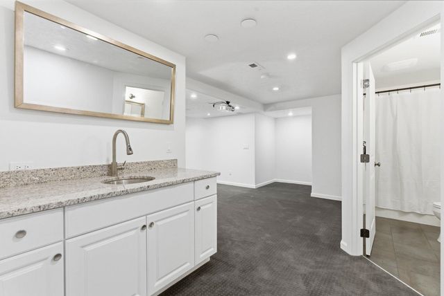 5821 N Del Rey Dr, Otis Orchards, WA 99027