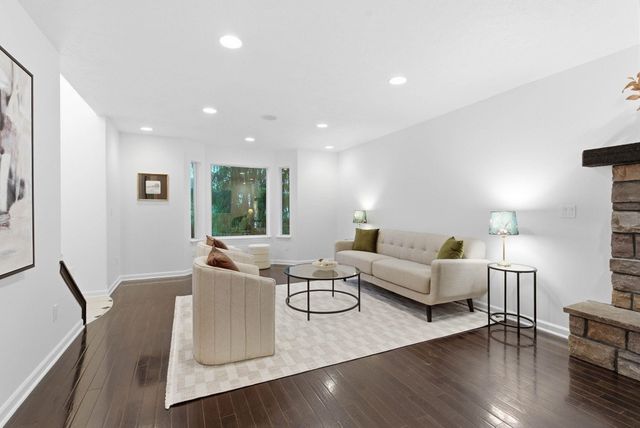 5821 N Del Rey Dr, Otis Orchards, WA 99027