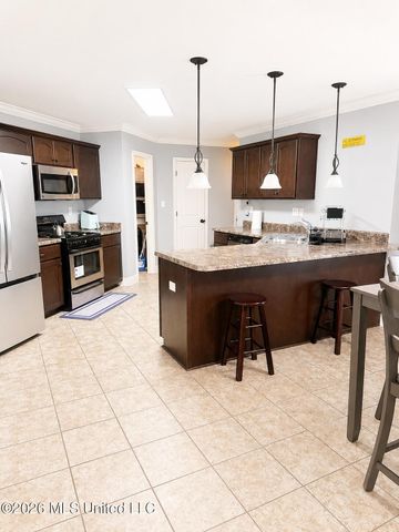 1436 N Arbor Lake Drive, Horn Lake, MS 38637