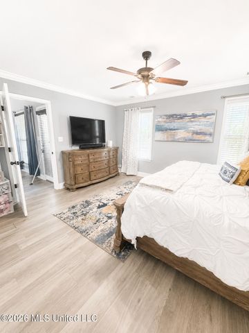 1436 N Arbor Lake Drive, Horn Lake, MS 38637