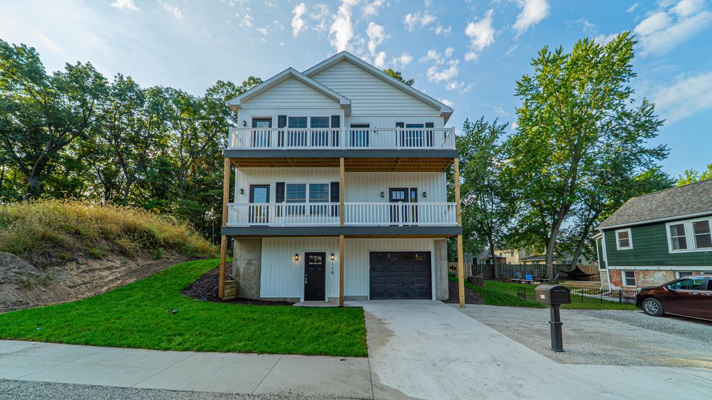 119 Blaine Street, Michigan City, IN 46360