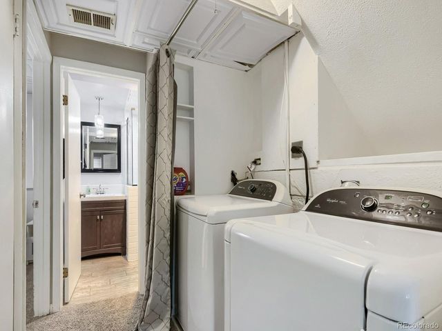 9831 W 105th Ave, Broomfield, CO 80021