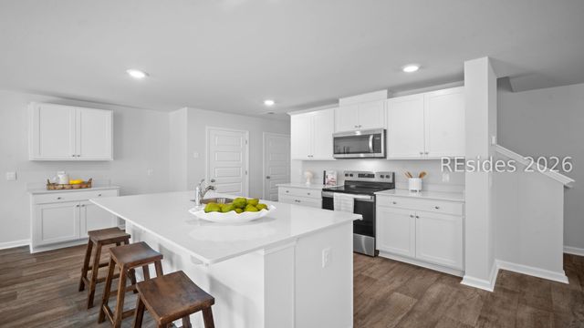 74 Bottom Board Ct, Ridgeland, SC 29936