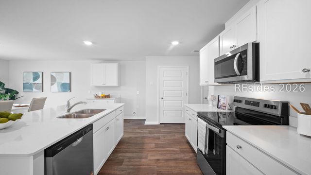 74 Bottom Board Ct, Ridgeland, SC 29936