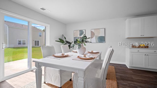 74 Bottom Board Ct, Ridgeland, SC 29936