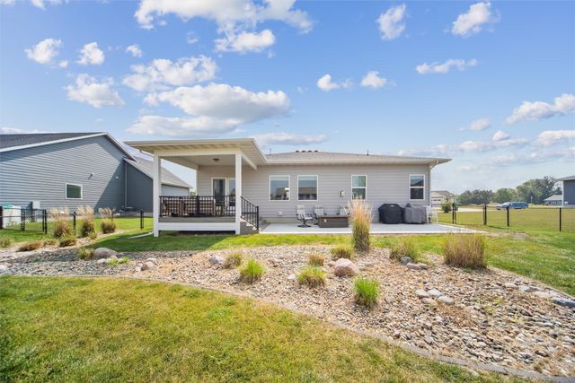 1757 NW 72nd Place, Ankeny, IA 50023