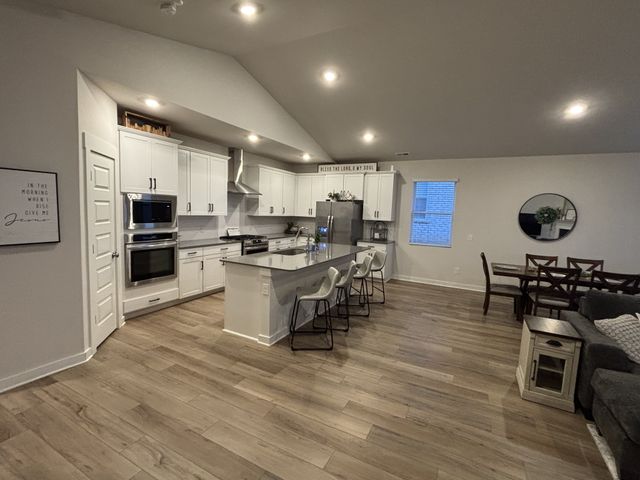 635 Snap Dragon Ln, Hendersonville, TN 37075