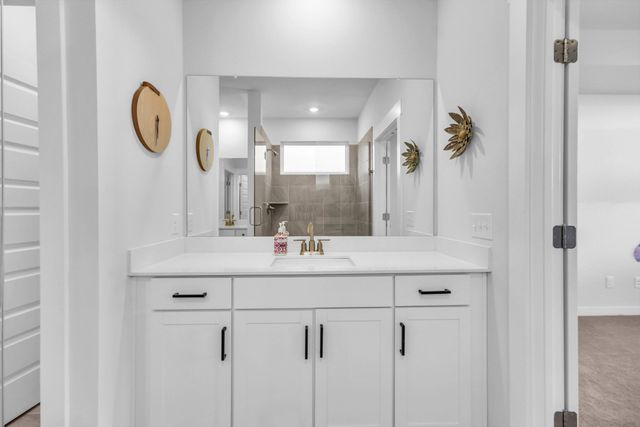 635 Snap Dragon Ln, Hendersonville, TN 37075