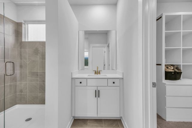 635 Snap Dragon Ln, Hendersonville, TN 37075