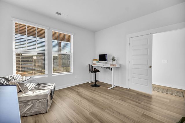 635 Snap Dragon Ln, Hendersonville, TN 37075