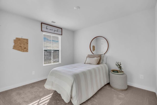 635 Snap Dragon Ln, Hendersonville, TN 37075