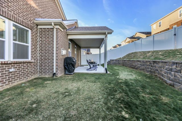 635 Snap Dragon Ln, Hendersonville, TN 37075