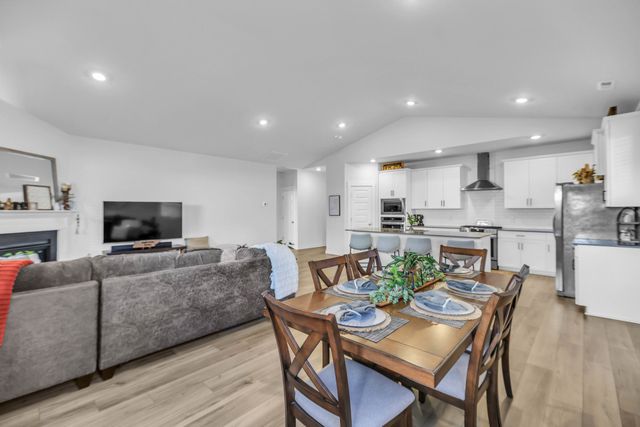 635 Snap Dragon Ln, Hendersonville, TN 37075