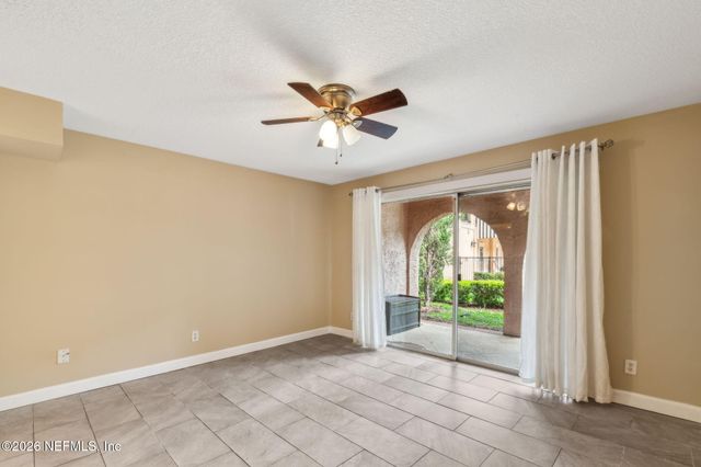 5375 ORTEGA FARMS Boulevard 510, Jacksonville, FL 32210