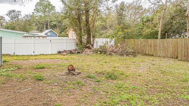 14918 PINECREST ROAD, Tampa, FL 33613