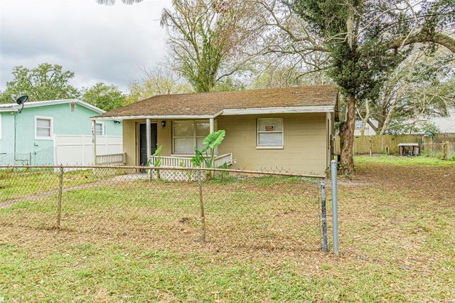 14918 PINECREST ROAD, Tampa, FL 33613