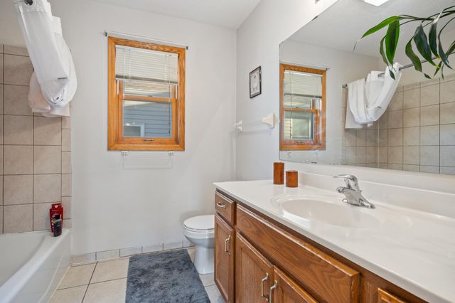 1218 25th Avenue N, Minneapolis, MN 55411