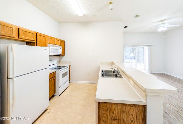 7920 MERRILL Road 1803, Jacksonville, FL 32277