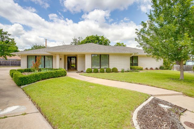 4158 Ladera Court, Fort Worth, TX 76133