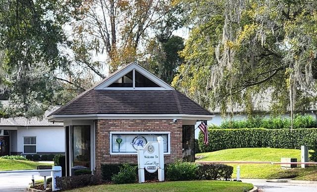 1731 SE CLATTER BRIDGE ROAD, Ocala, FL 34471