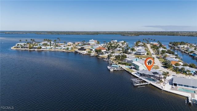 11787 Island AVE, Matlacha, FL 33993