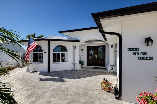 11787 Island AVE, Matlacha, FL 33993