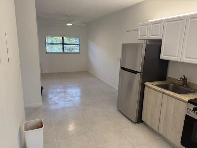 2301 NE 16th Street, Pompano Beach, FL 33062