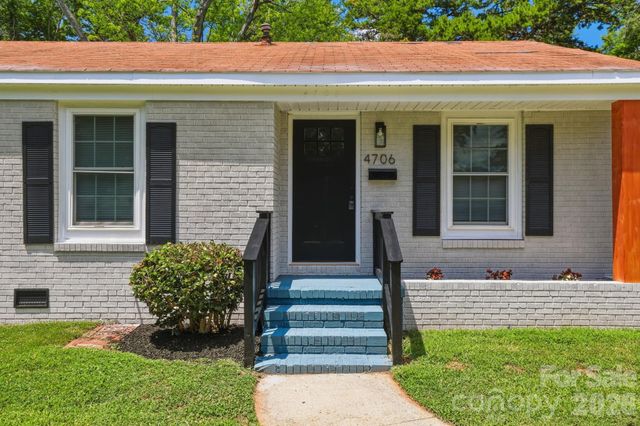 4706 Brooktree Drive, Charlotte, NC 28208