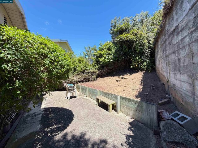 6635 ARLINGTON BLVD, Richmond, CA 94805