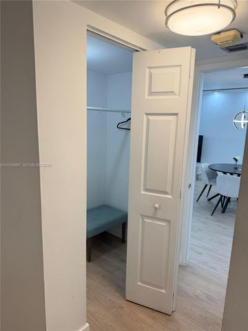 1717 N Bayshore Dr A-1742, Miami, FL 33132