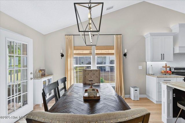 14 Calabash Lakes Boulevard, Calabash, NC 28467