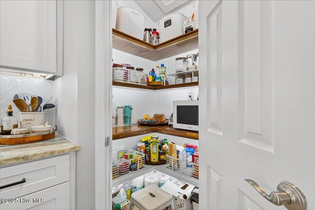 14 Calabash Lakes Boulevard, Calabash, NC 28467