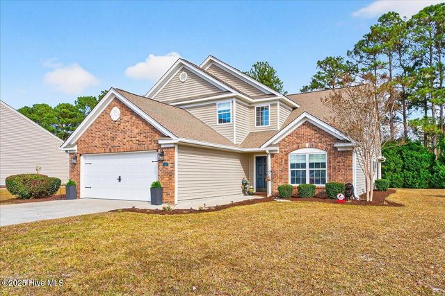 14 Calabash Lakes Boulevard, Calabash, NC 28467
