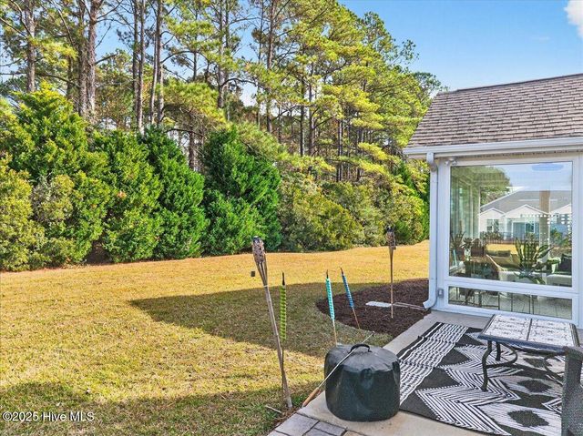 14 Calabash Lakes Boulevard, Calabash, NC 28467