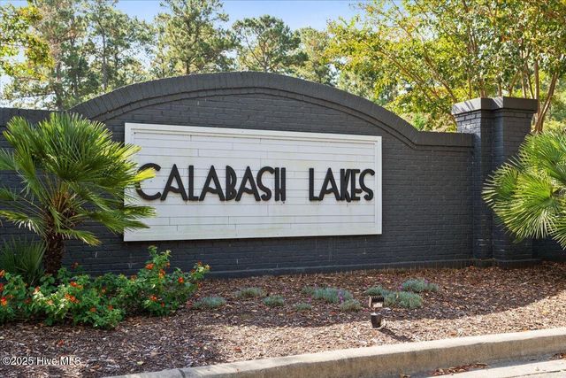 14 Calabash Lakes Boulevard, Calabash, NC 28467