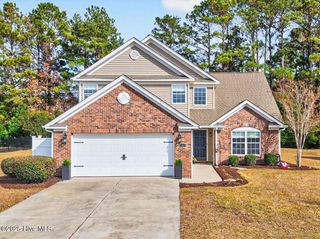 14 Calabash Lakes Boulevard, Calabash, NC 28467