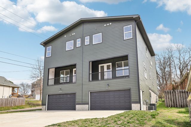 2211 18th Ave, N, Nashville, TN 37208