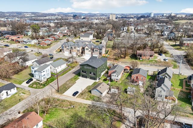 2211 18th Ave, N, Nashville, TN 37208