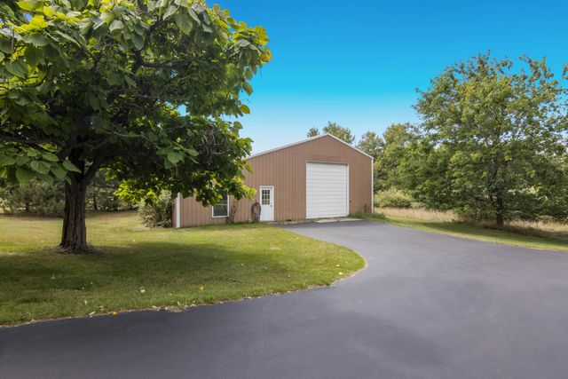 4792 White Road, Acme Twp, MI 49690