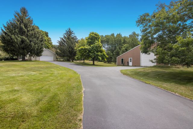 4792 White Road, Acme Twp, MI 49690