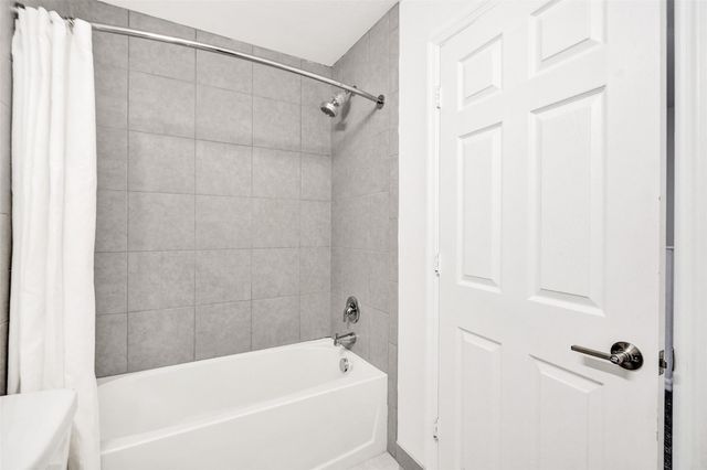 4748 SW 63rd Terrace, Davie, FL 33314