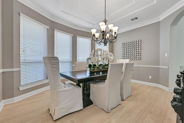 2204 Stillhouse Hollow Lane, Friendswood, TX 77546